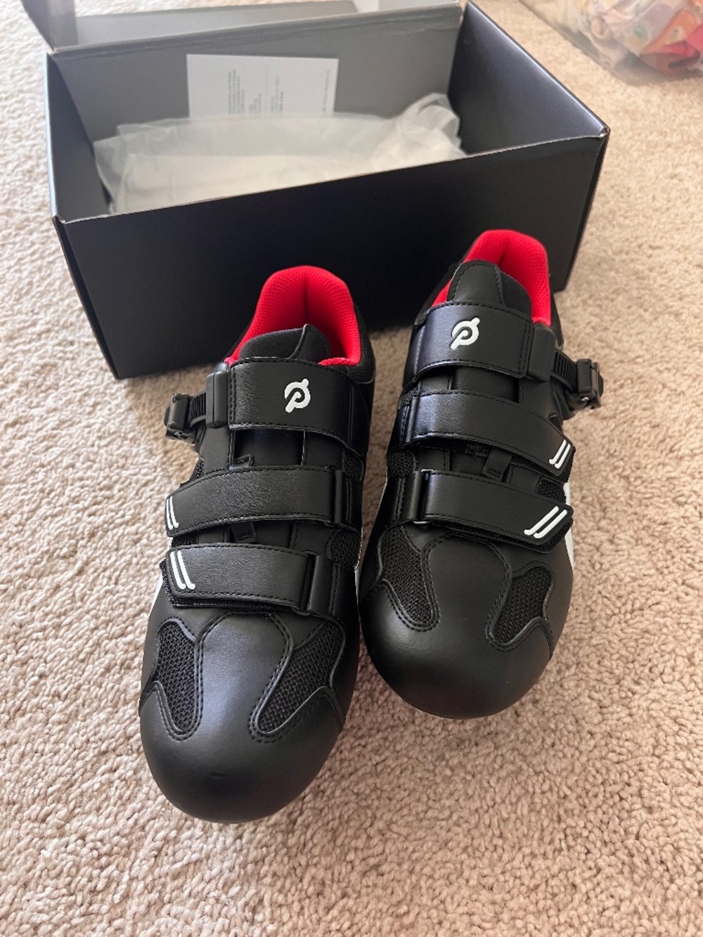 Peloton bundle - size 46 shoes with cleats, camelback bottle, 3lb weights